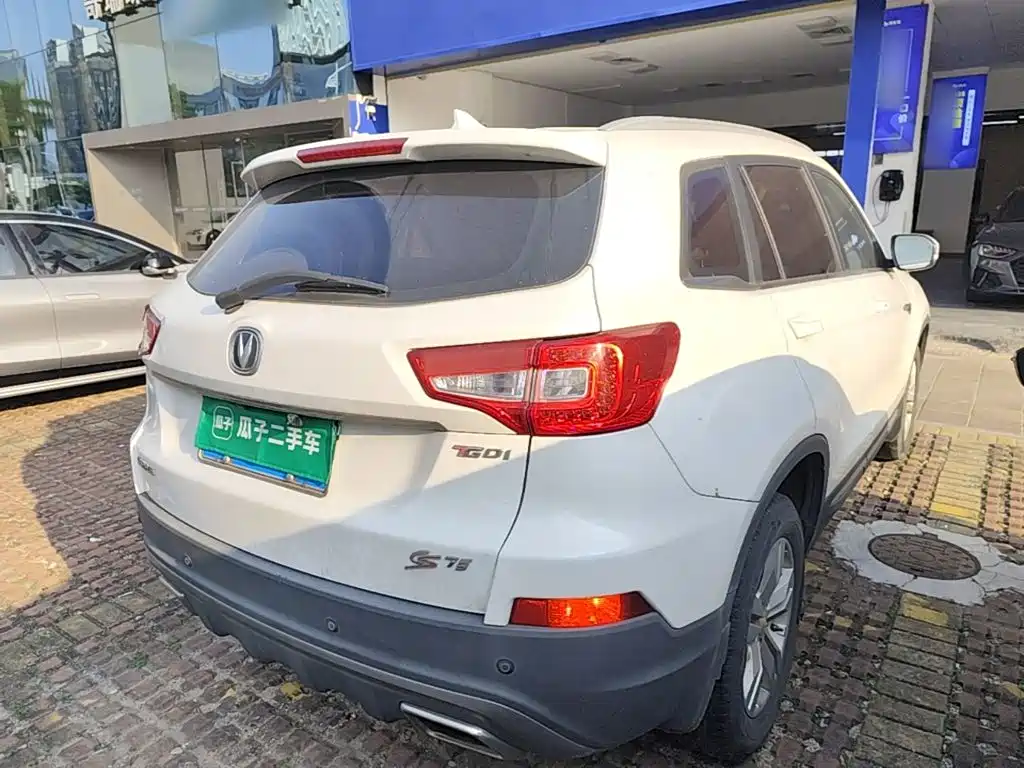 Changan CS75 — миниатюра 7