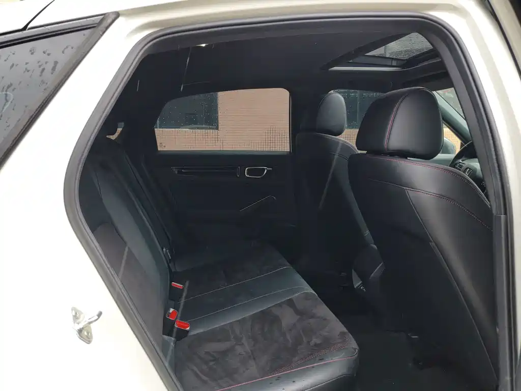 Honda Civic — миниатюра 12