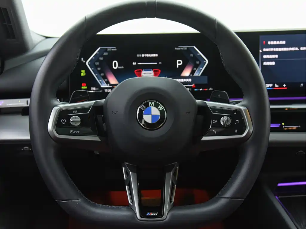 BMW 5 Series — миниатюра 7