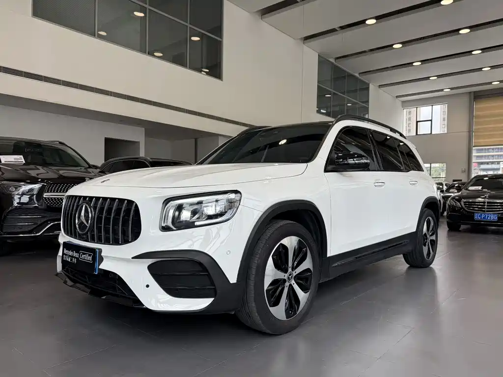 Mercedes-Benz GLB 2022
