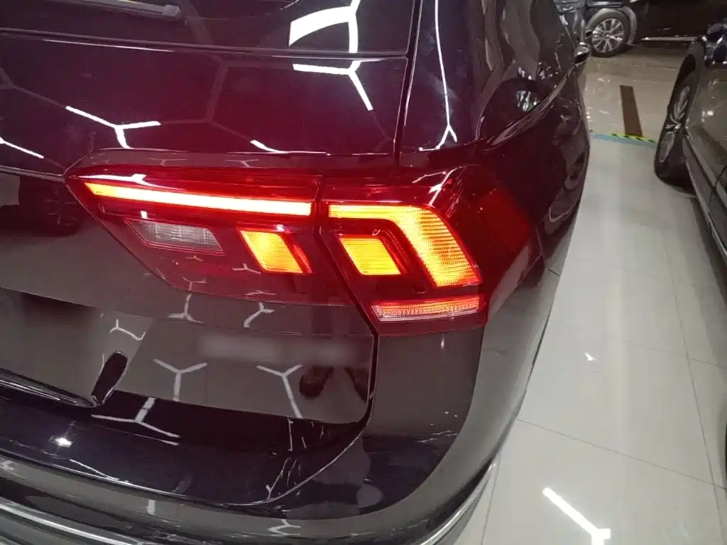 Volkswagen Tiguan L — миниатюра 8