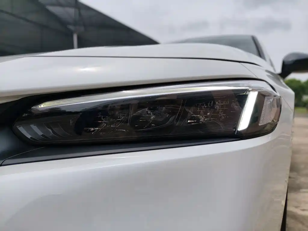 Honda Civic — миниатюра 17