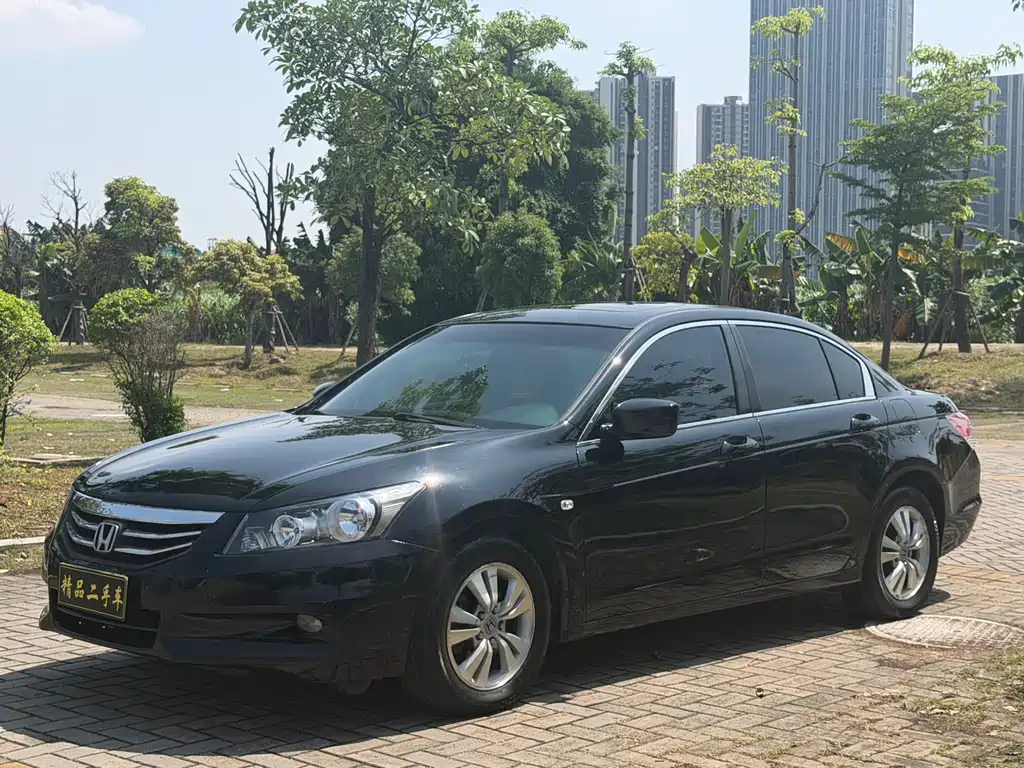 Honda Accord 2011