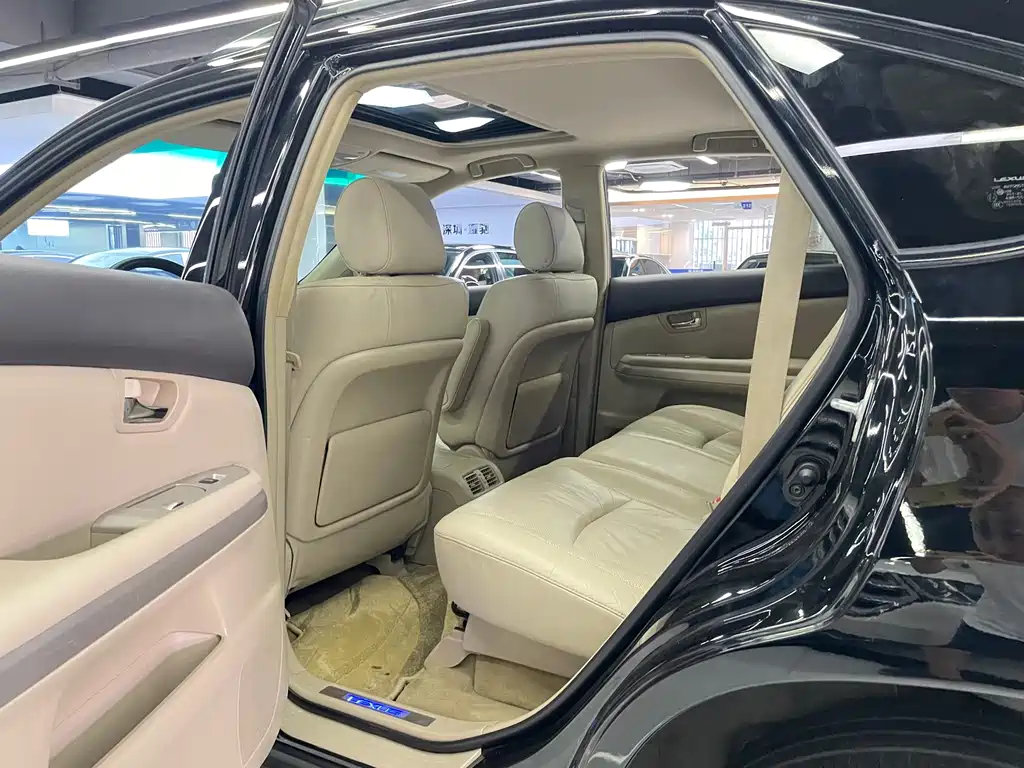Lexus RX Classic — миниатюра 7
