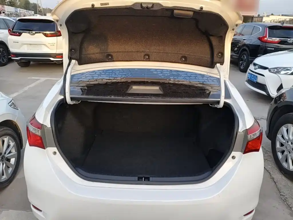 Toyota Corolla — миниатюра 19