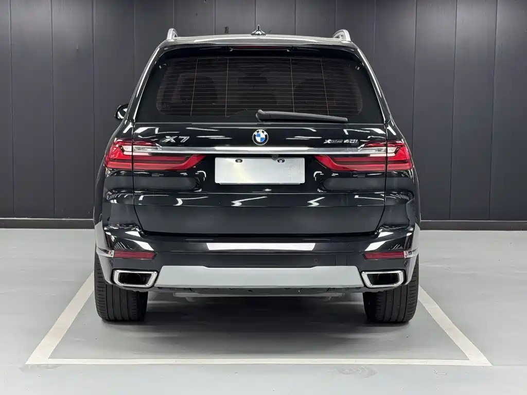 BMW X7 2022 xDrive40i Lead Luxury