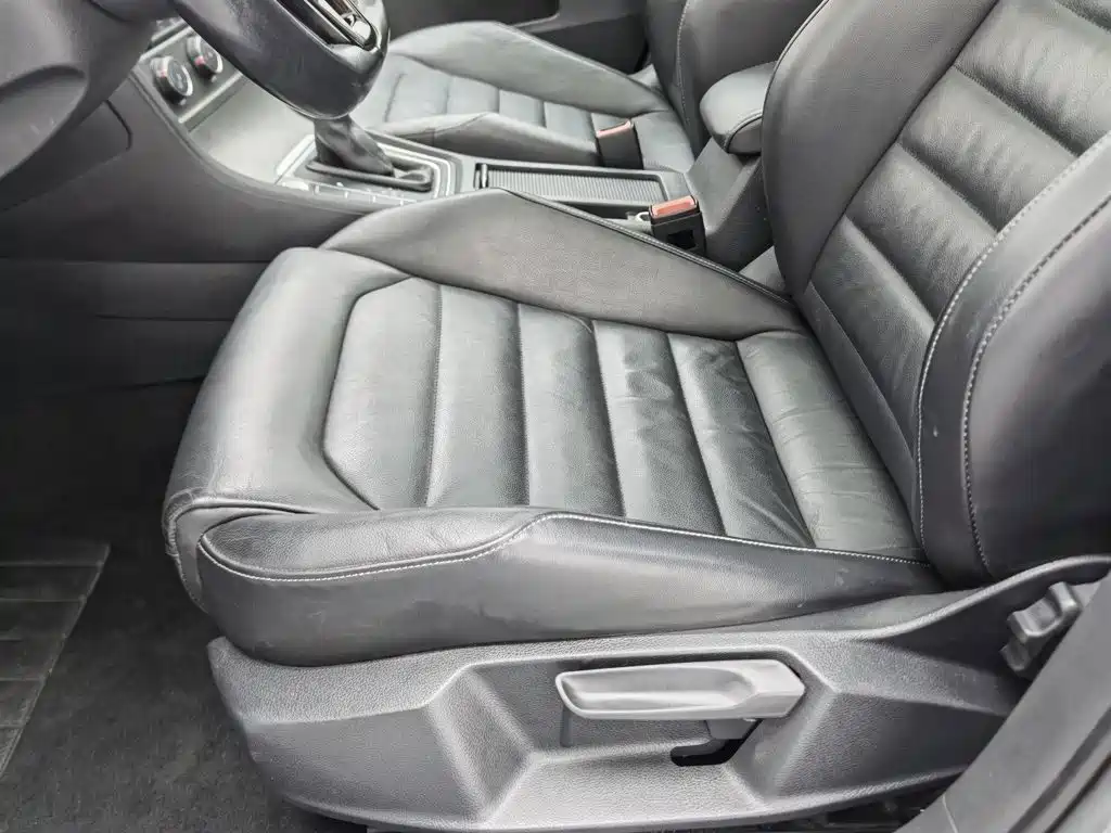 Volkswagen Golf — миниатюра 20