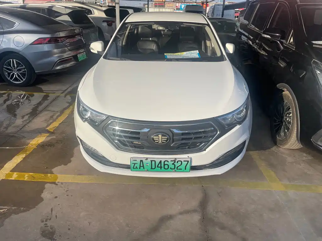 Bestune B30EV — миниатюра 2