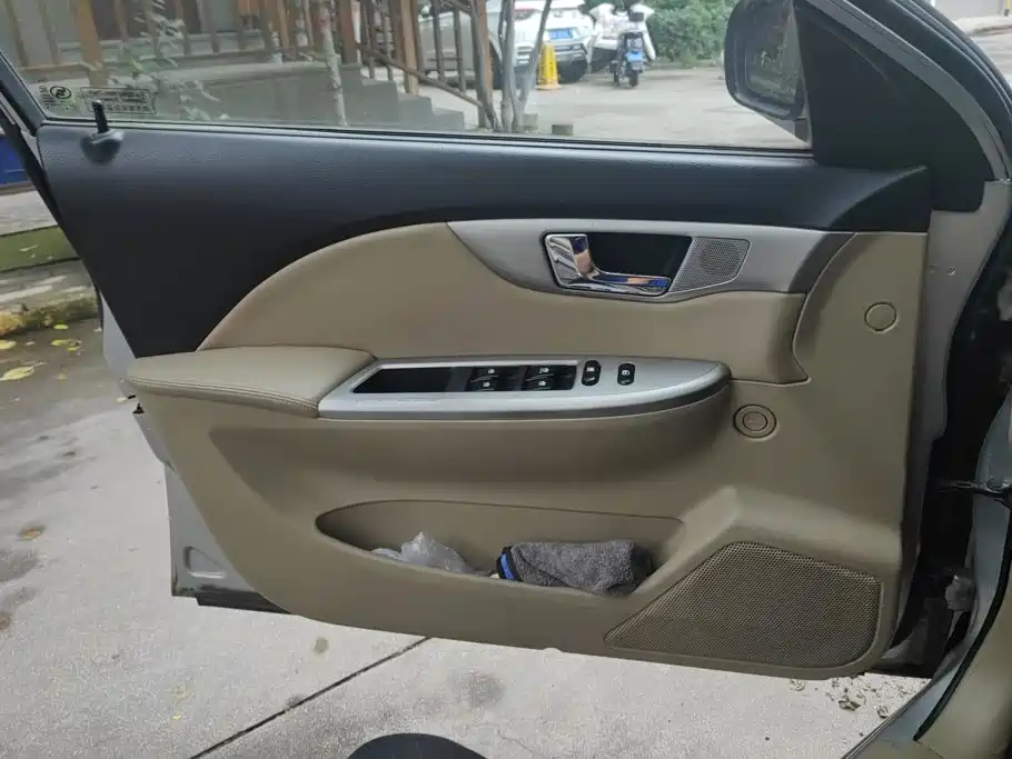 Buick Excelle — миниатюра 7