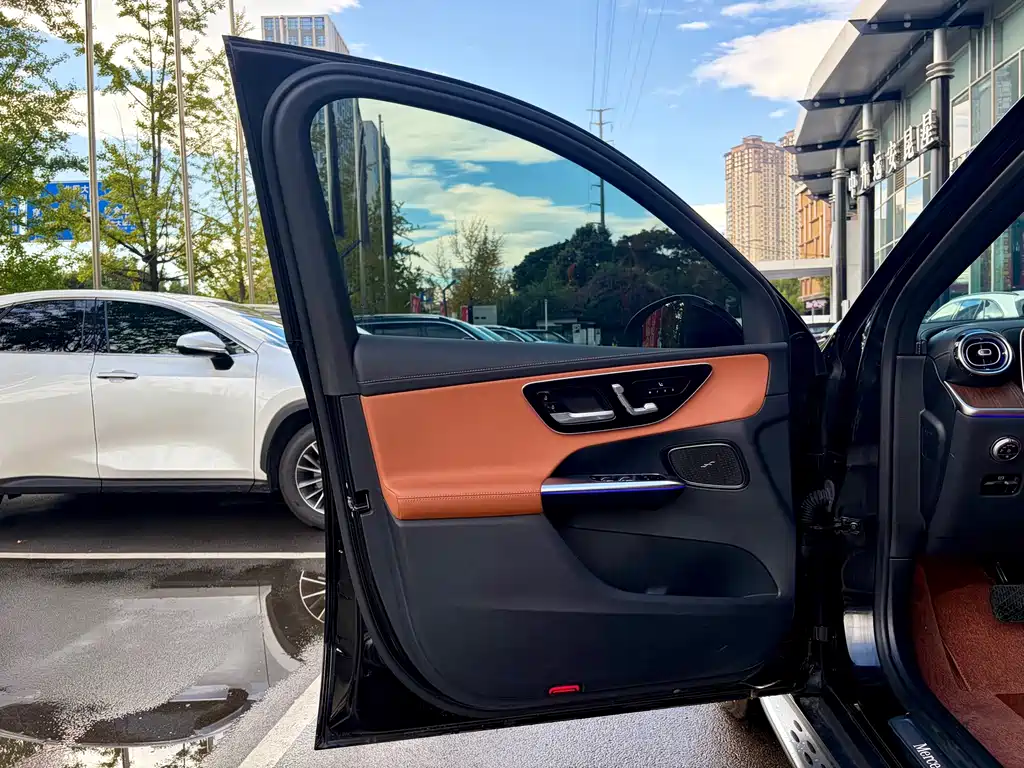 Mercedes-Benz GLC — миниатюра 14