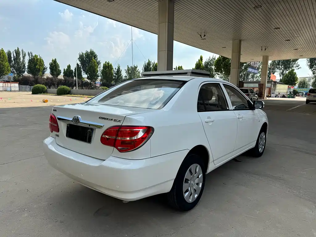 Toyota Corolla — миниатюра 17