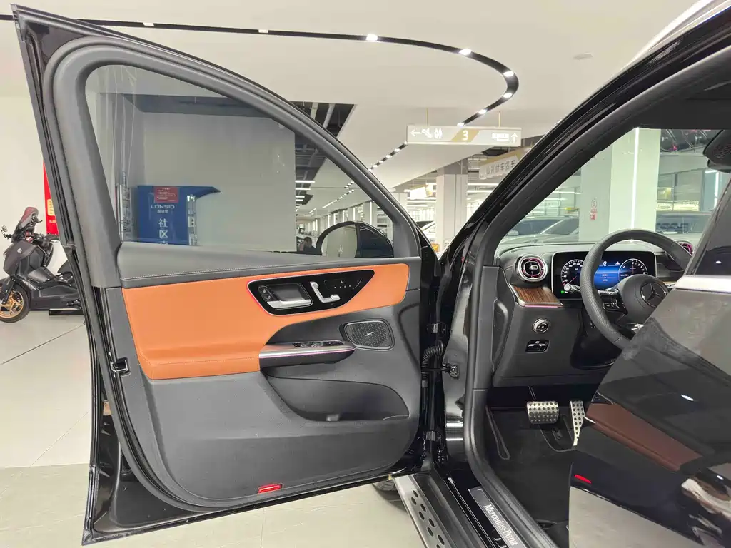 Mercedes-Benz Бенц GLC Новая энергия — миниатюра 6