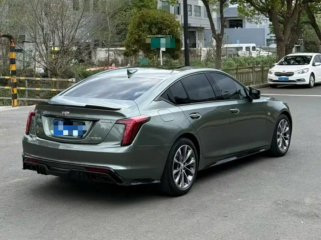Cadillac CT5 — миниатюра 9