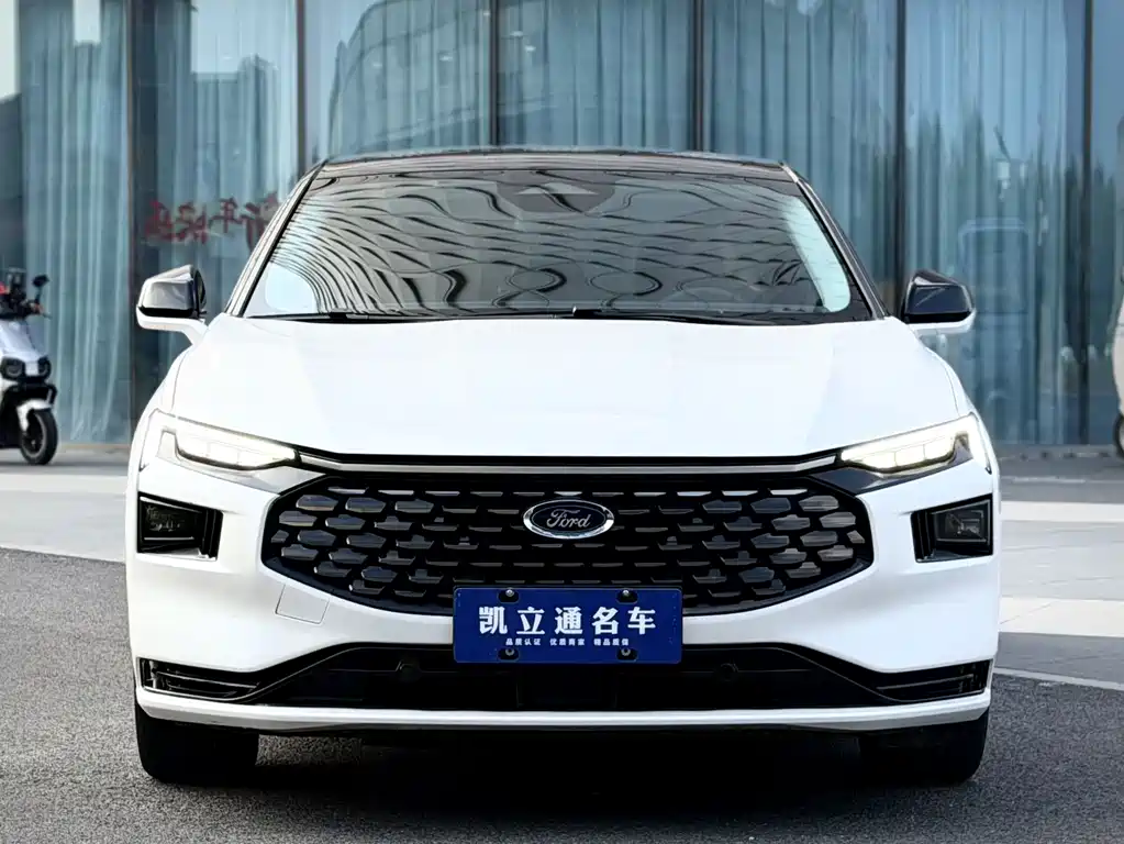 Ford Mondeo — миниатюра 2