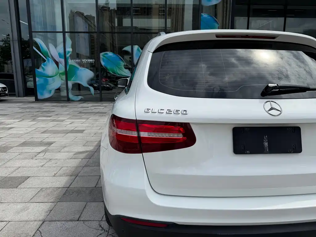 Mercedes-Benz GLC — миниатюра 9