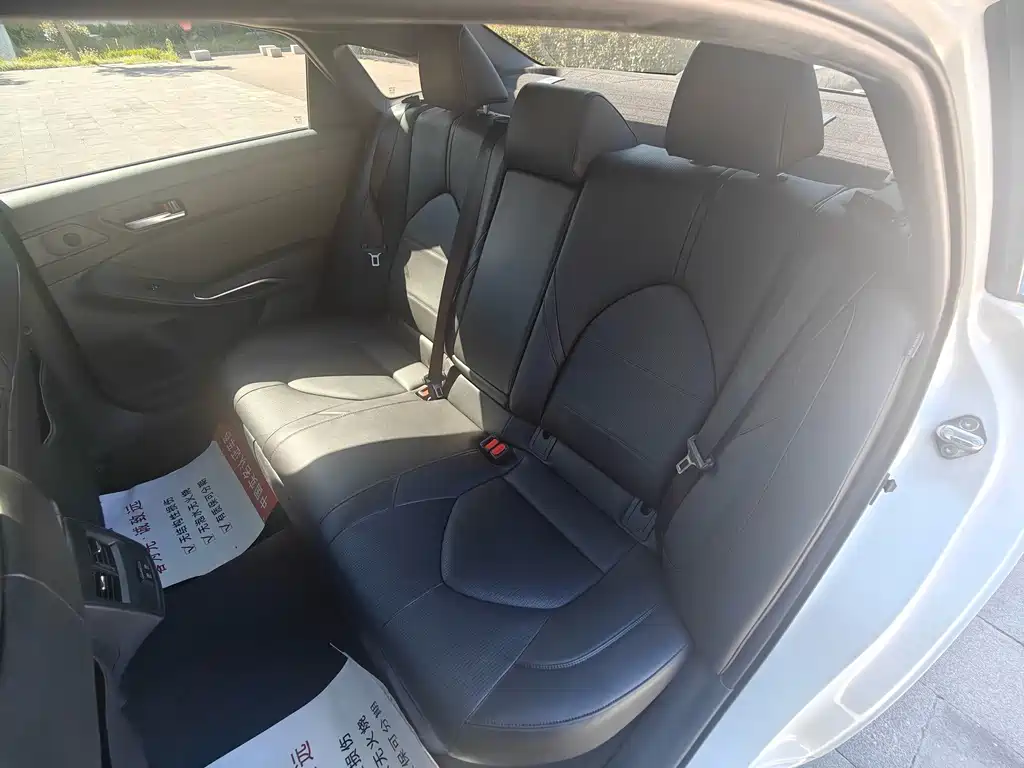 Toyota Avalon — миниатюра 18