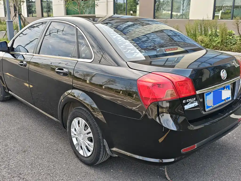 Buick Excelle — миниатюра 6
