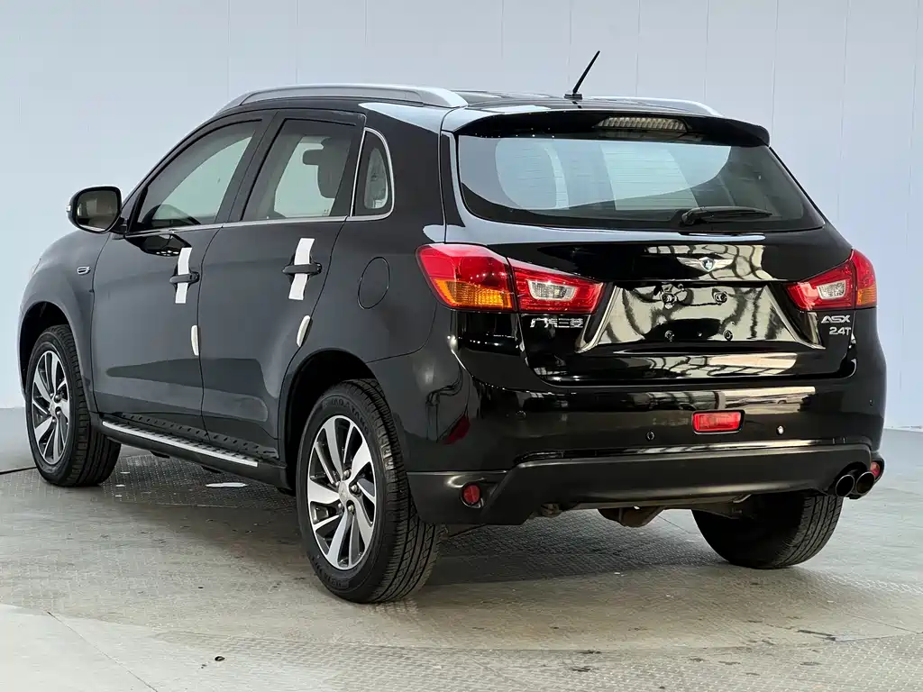 Mitsubishi ASX — миниатюра 15