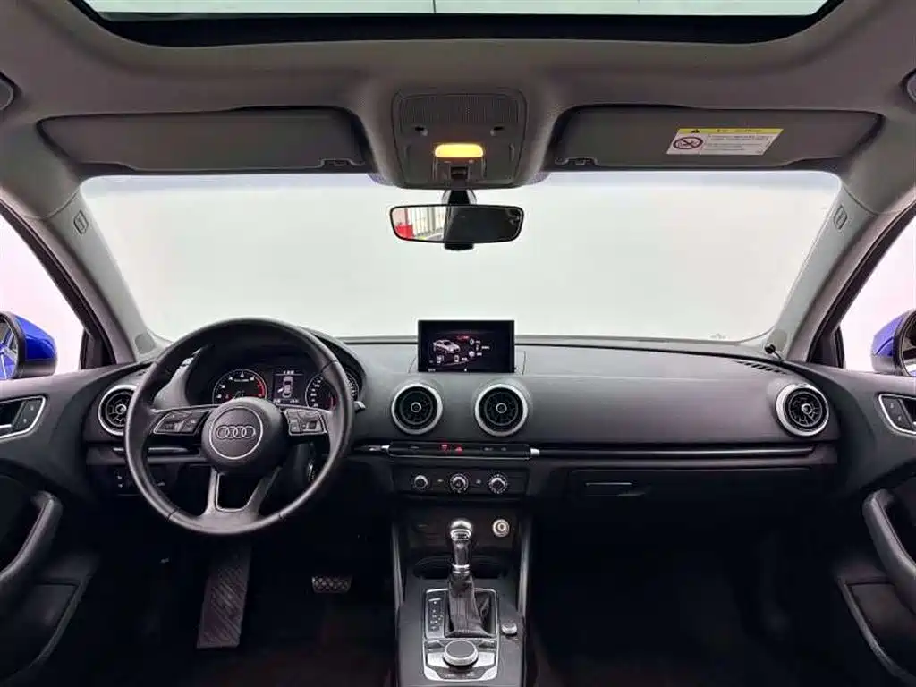 Audi A3 2019 Limousine 35 TFSI Fashion VI