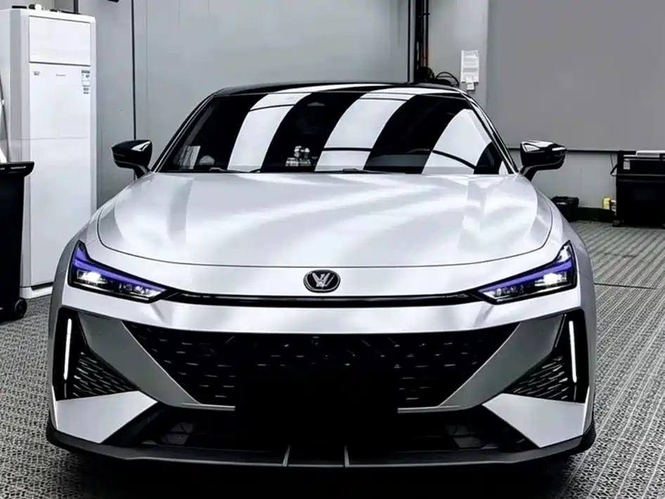 Changan UNI-V 2023 1.5T Sport