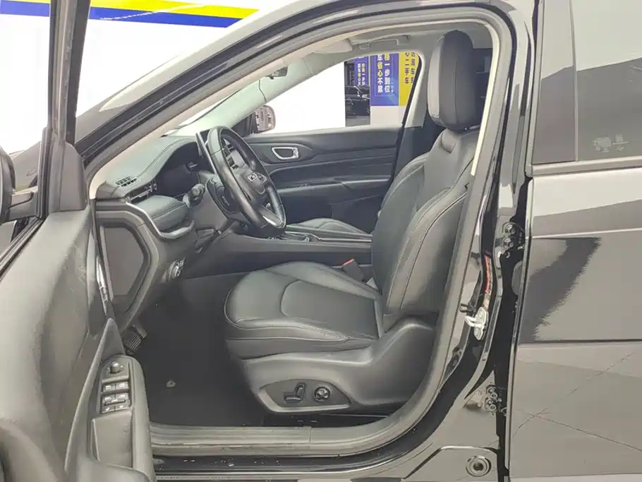 Jeep Compass — миниатюра 9