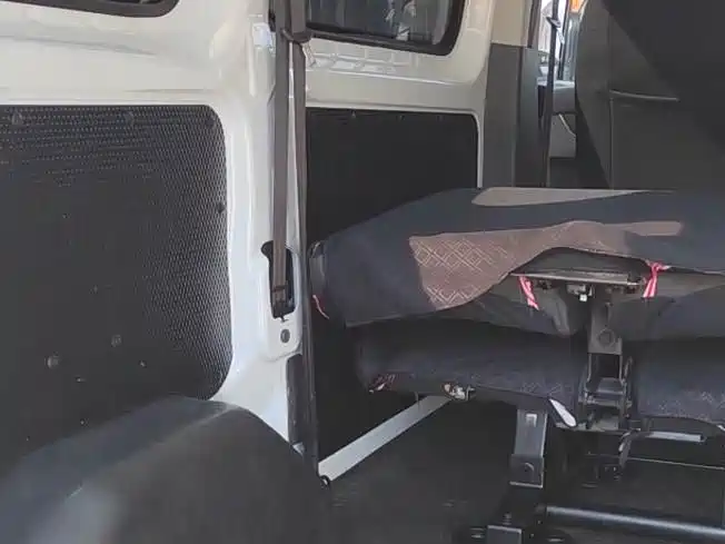 Ford Transit — миниатюра 5
