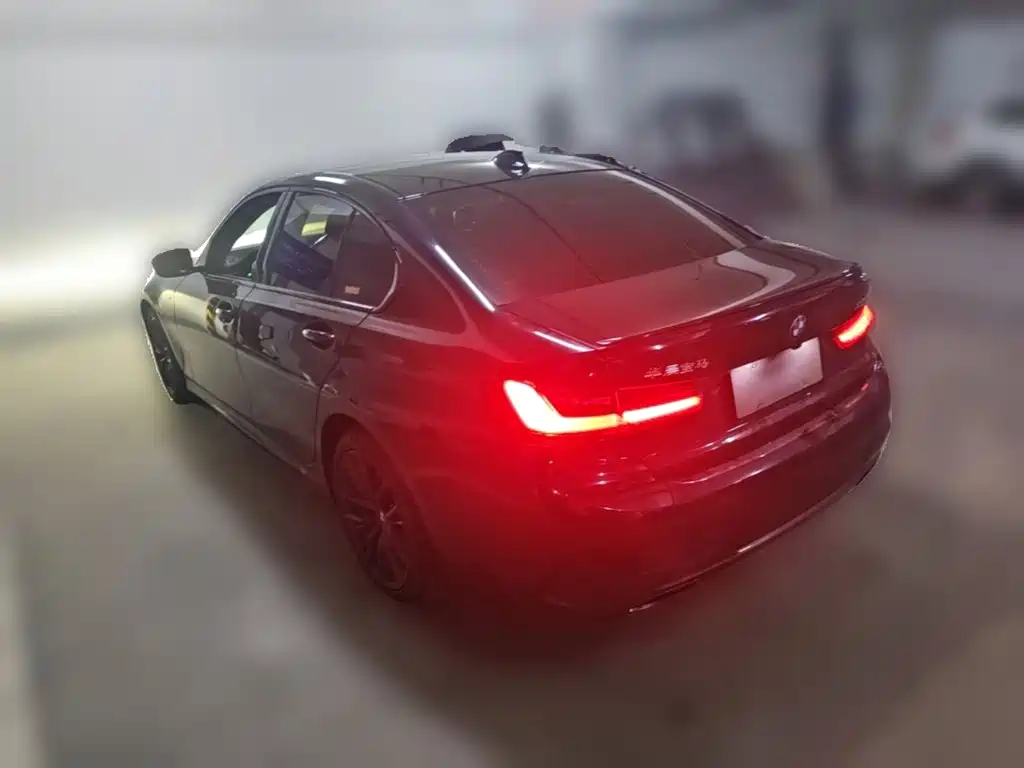BMW 3 Series — миниатюра 9