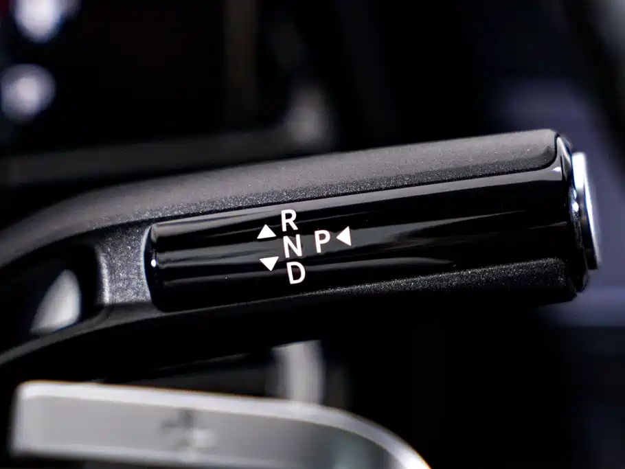 Mercedes-Benz E-Class — миниатюра 21