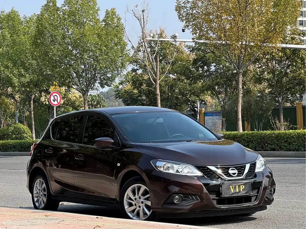 Nissan Tiida — миниатюра 3