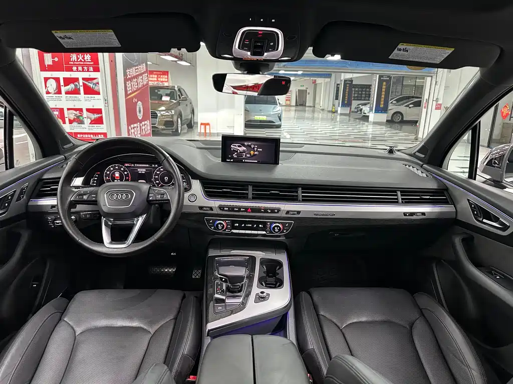 Audi Q7 2018 45 TFSI Luxury