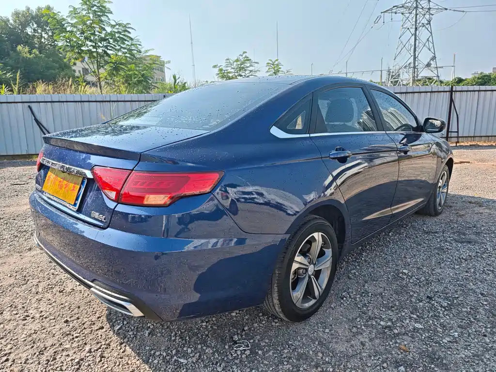 Geely Emgrand GL — миниатюра 6