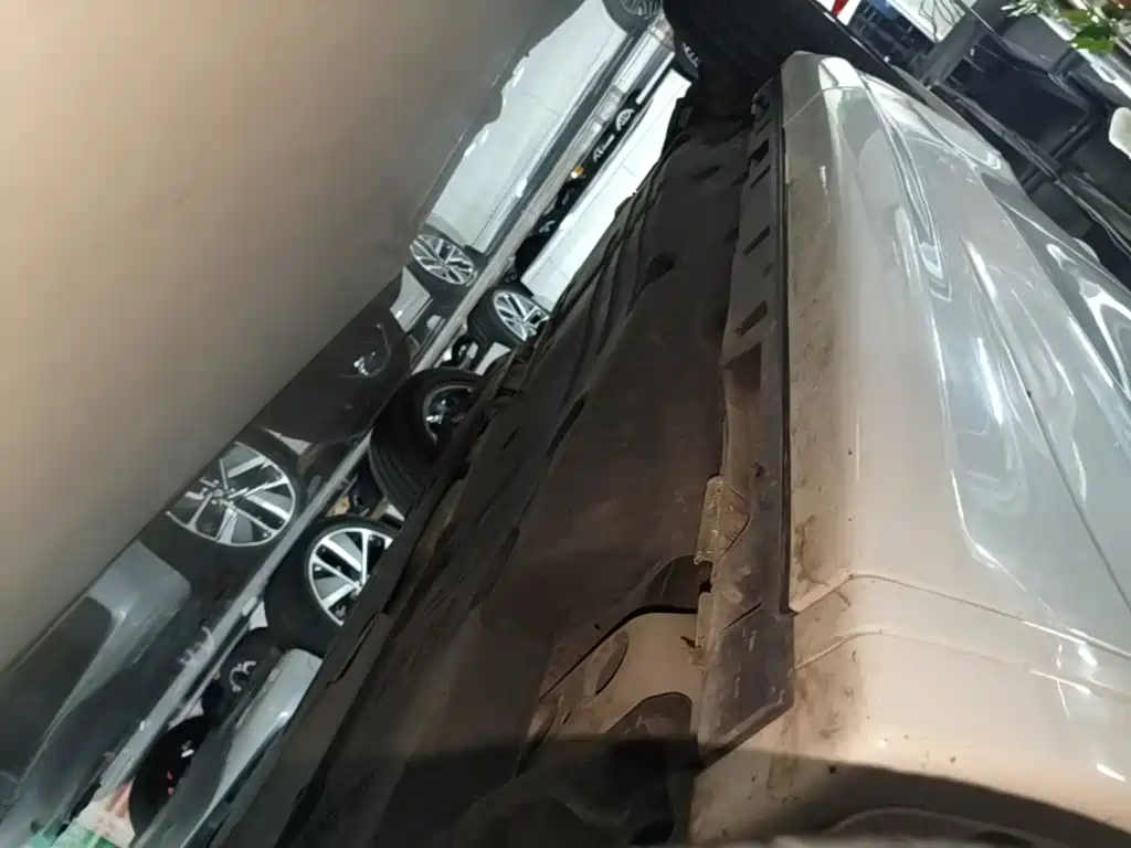 Land Rover Discovery Sport — миниатюра 21