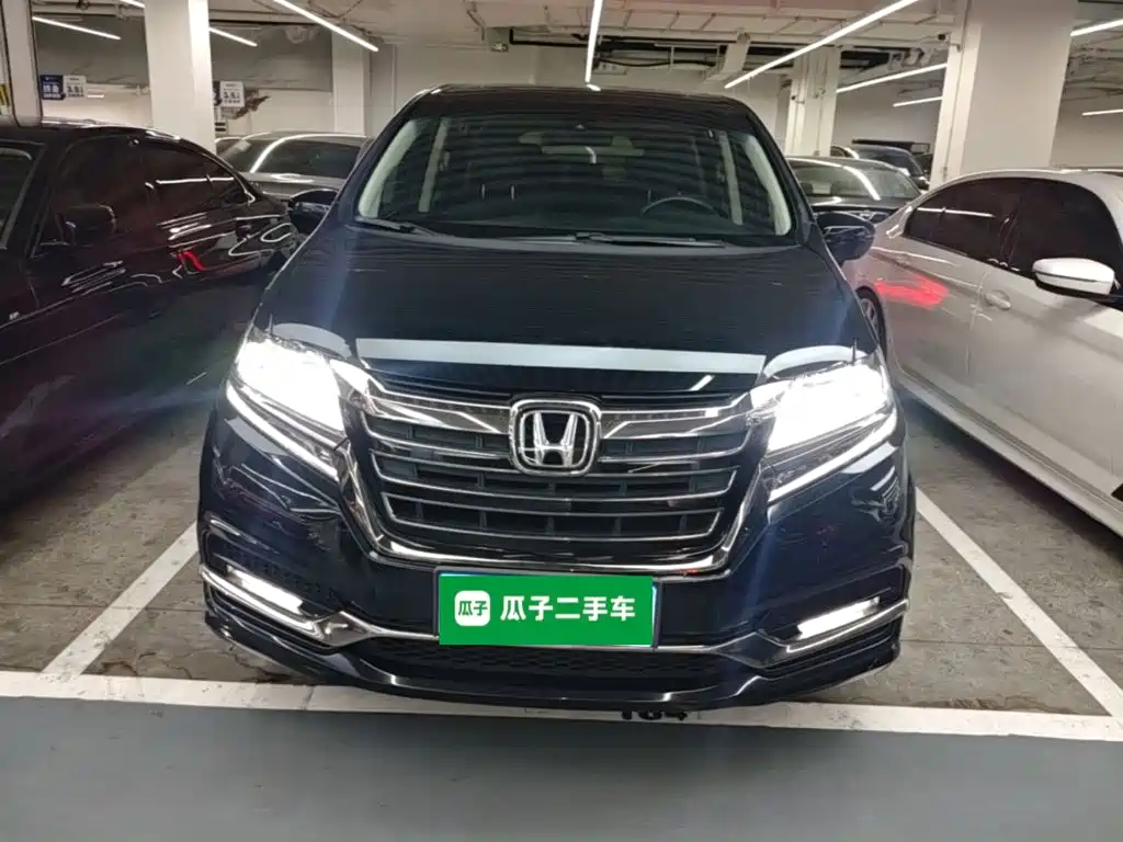 Honda Elysion — миниатюра 3