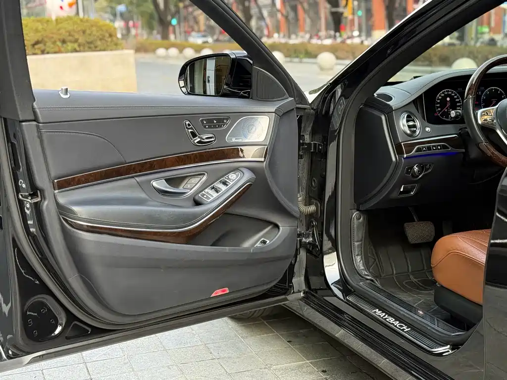 MERCEDES-BENZ MAYBACH S CLASS