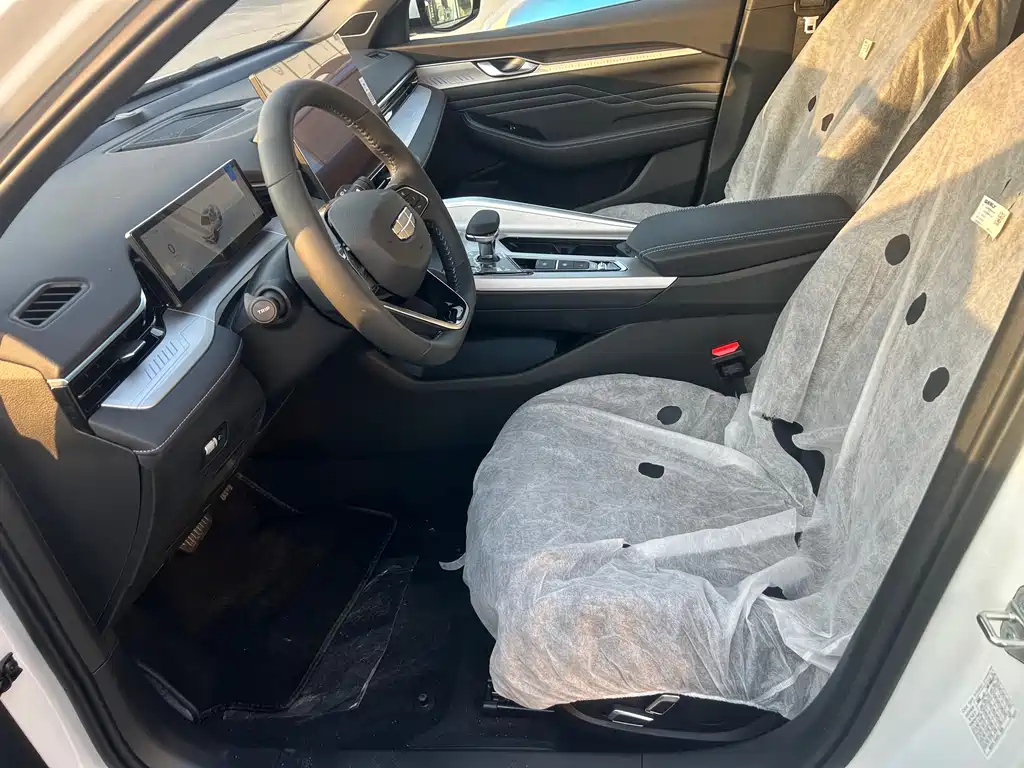 GEELY AUTOMOBILE XINGRUI