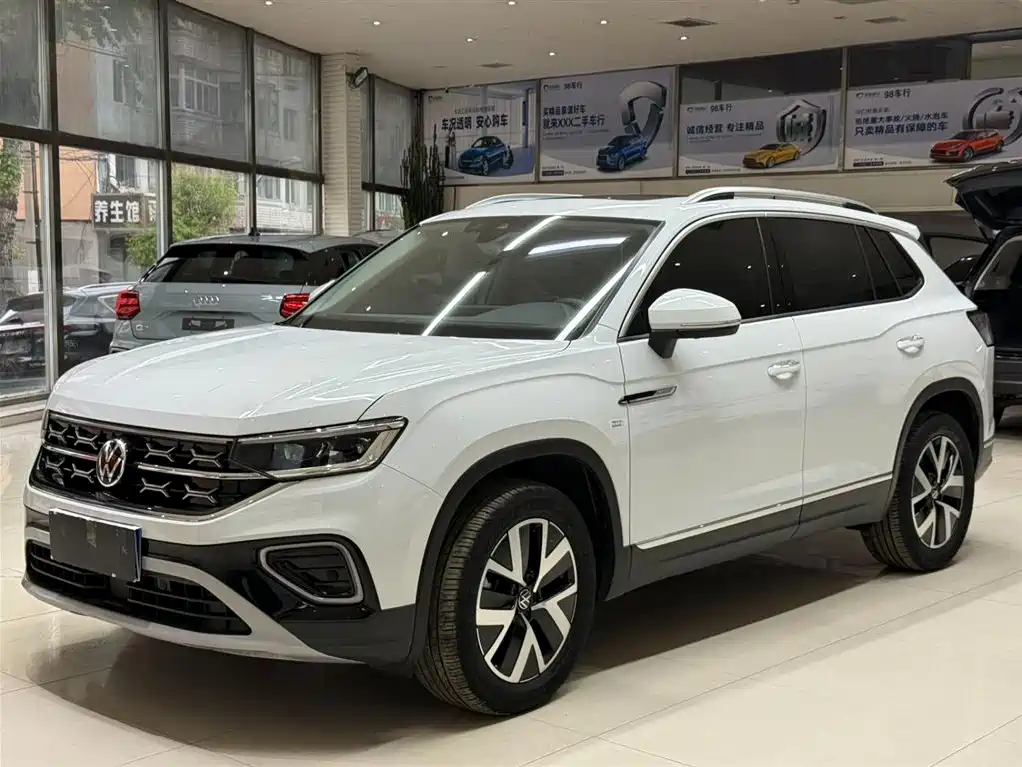Volkswagen Tayron 2023