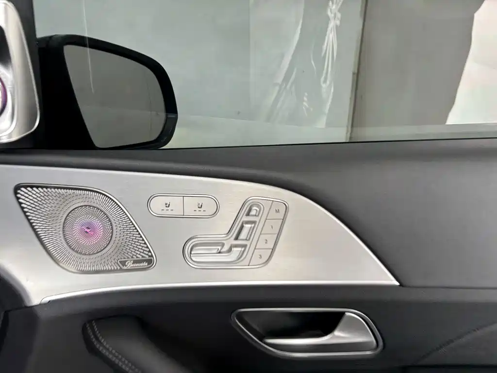 Mercedes-Benz GLE Coupe — миниатюра 27