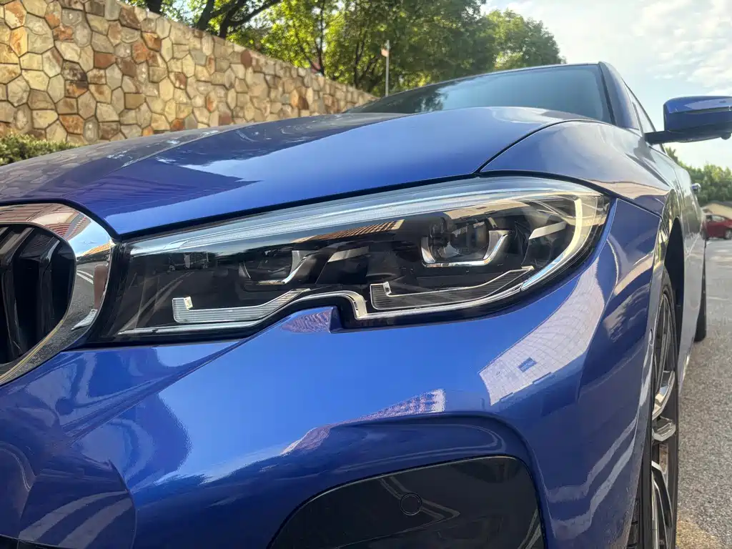 BMW 3 Series — миниатюра 4