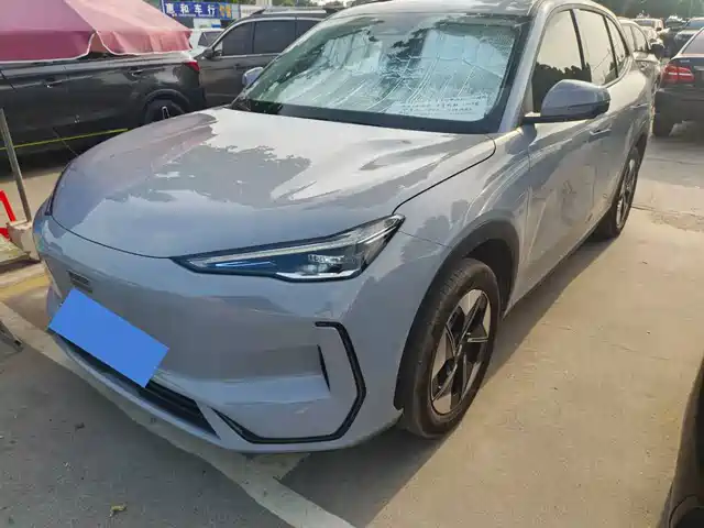 2025 Geely Galaxy E5