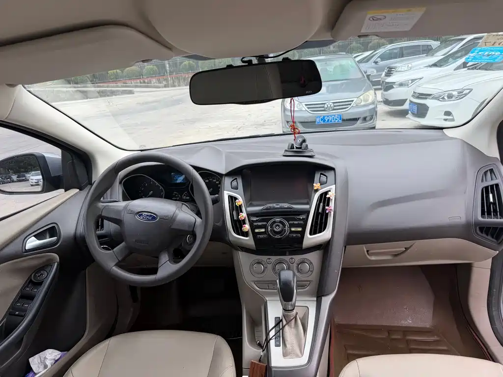 Ford Focus — миниатюра 4