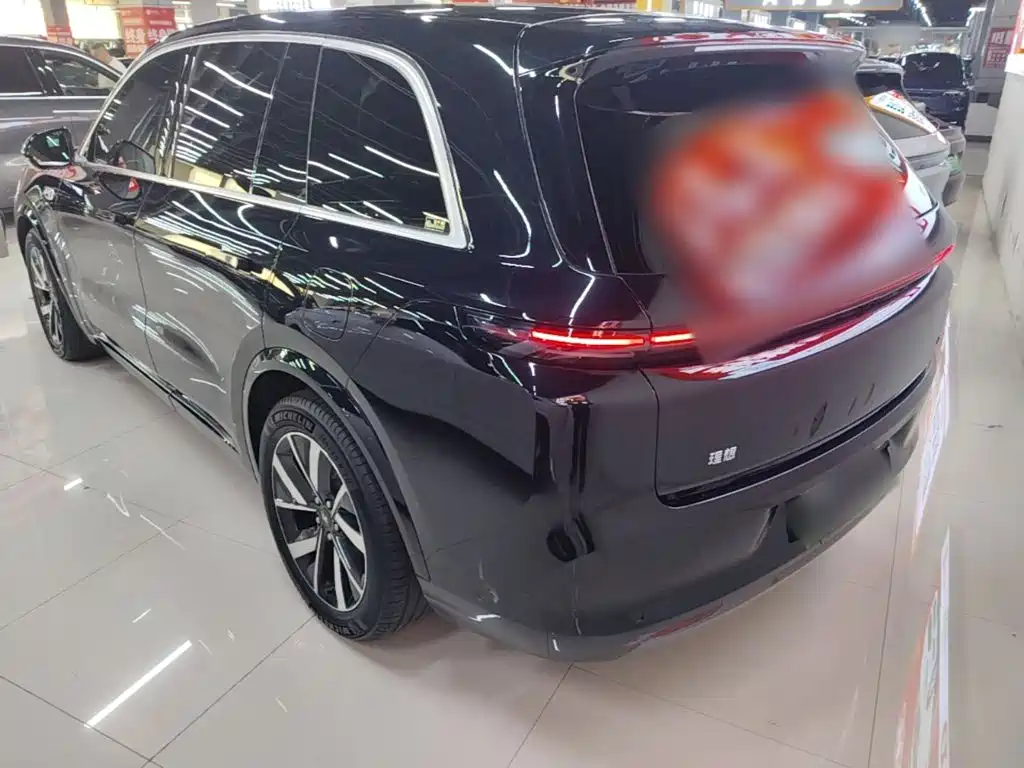 Li Auto L8 2023 Pro