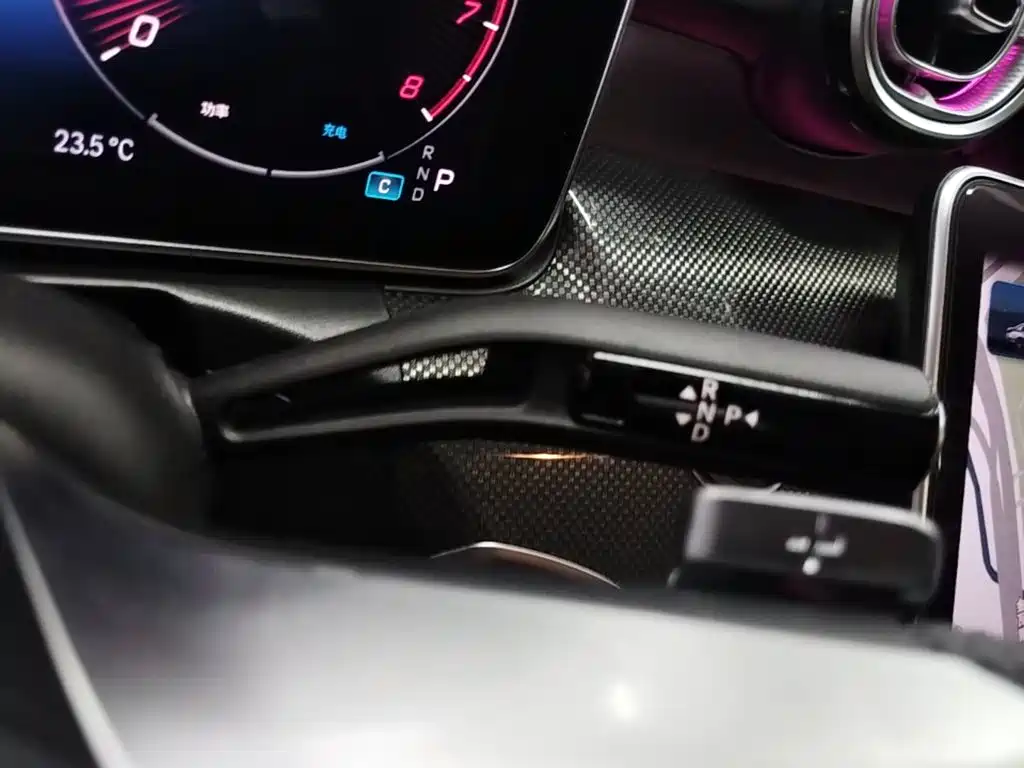 Mercedes-Benz C-Class — миниатюра 14