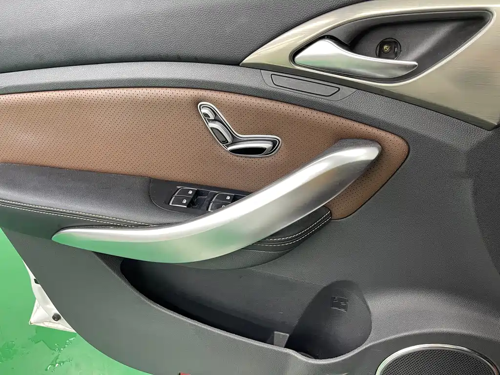 BYD New Energy — миниатюра 19