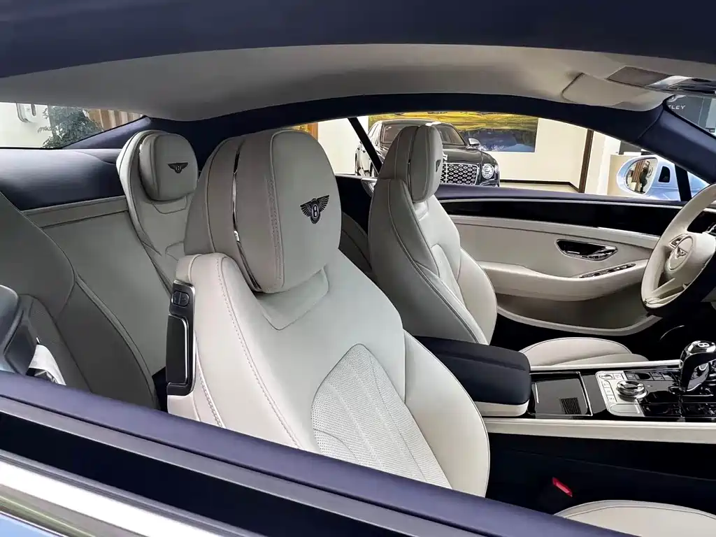 Bentley Continental PHEV — миниатюра 3