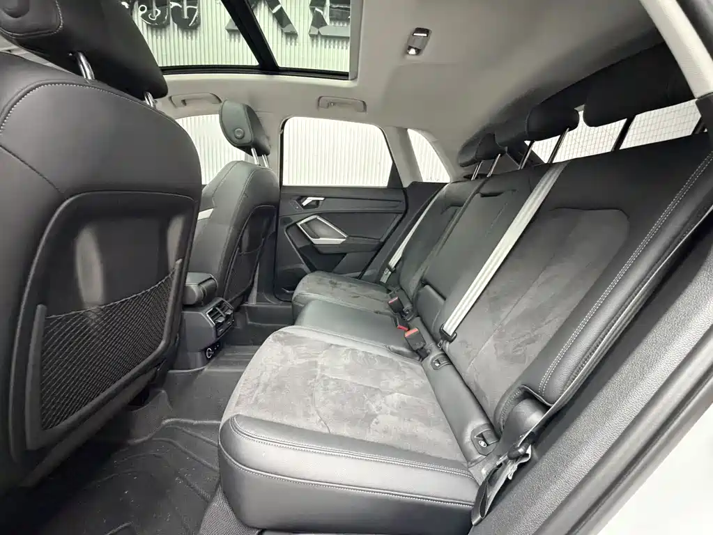 Audi Q3 2022 35 TFSI