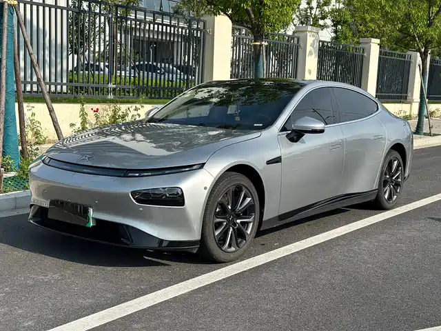 2023 Xpeng P7