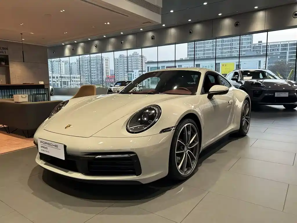 Porsche 911 2024