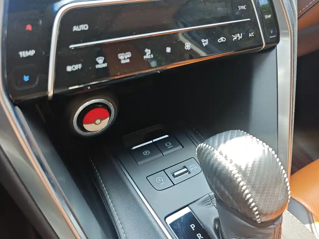 TOYOTA LING FANG HARRIER