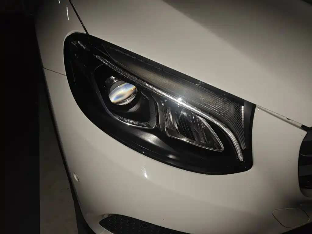 Mercedes-Benz GLC — миниатюра 7
