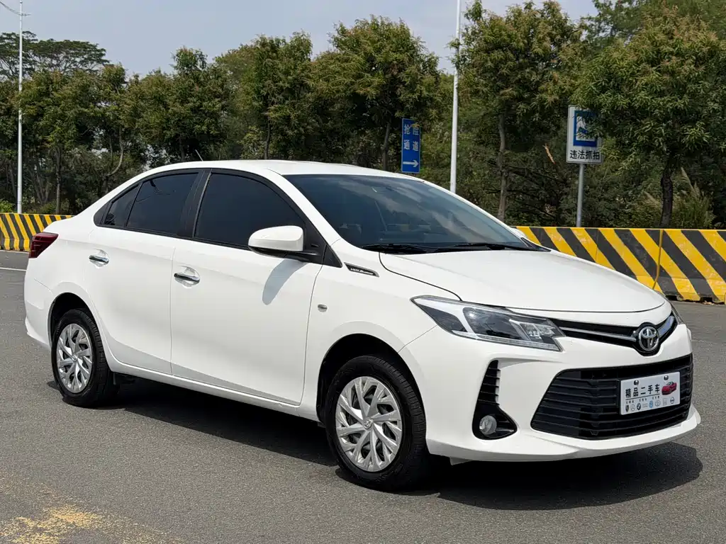 TOYOTA VIOS